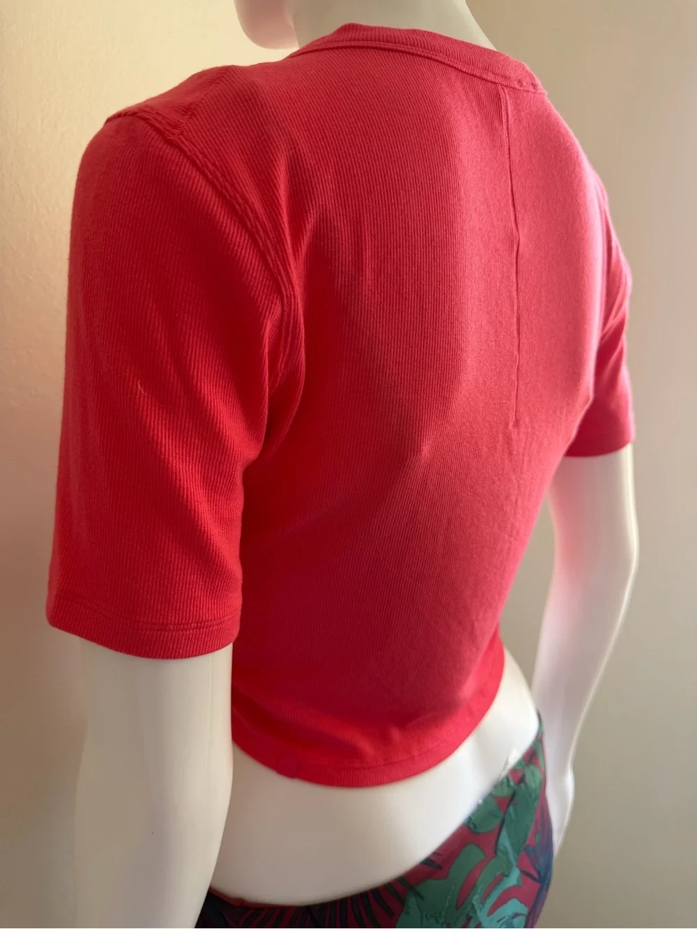 lululemon athletica Red Ribbed Short-Sleeve Crop Top